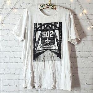 502 Originals Walking Bridge Louisville Kentucky Local Fleur-de-lis Mens Tee XL